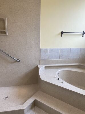 Shower and Bathtub Reglazing in Farmers Branch, TX (2)